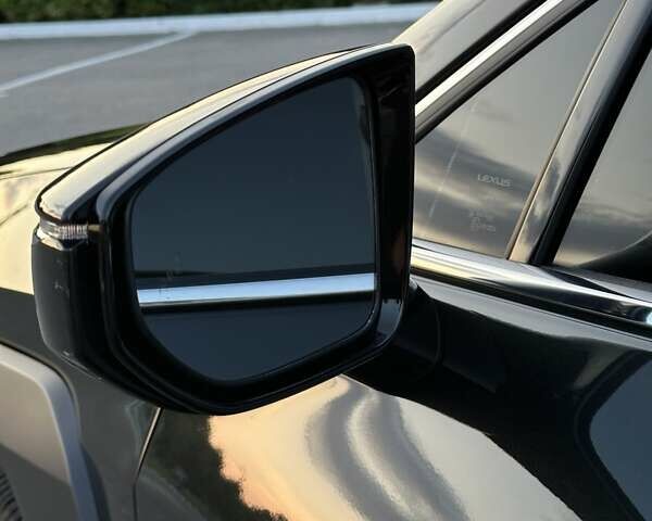 Чорний Лексус UX, об'ємом двигуна 0 л та пробігом 5 тис. км за 38900 $, фото 22 на Automoto.ua