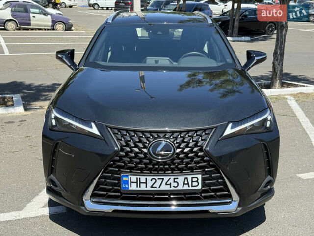 Черный Лексус UX, объемом двигателя 1.99 л и пробегом 6 тыс. км за 36500 $, фото 1 на Automoto.ua