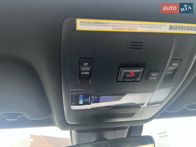 Чорний Лексус UX, об'ємом двигуна 2 л та пробігом 5 тис. км за 38000 $, фото 12 на Automoto.ua