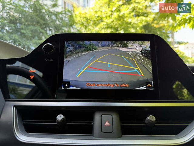 Черный Лексус UX, объемом двигателя 1.99 л и пробегом 6 тыс. км за 36500 $, фото 23 на Automoto.ua