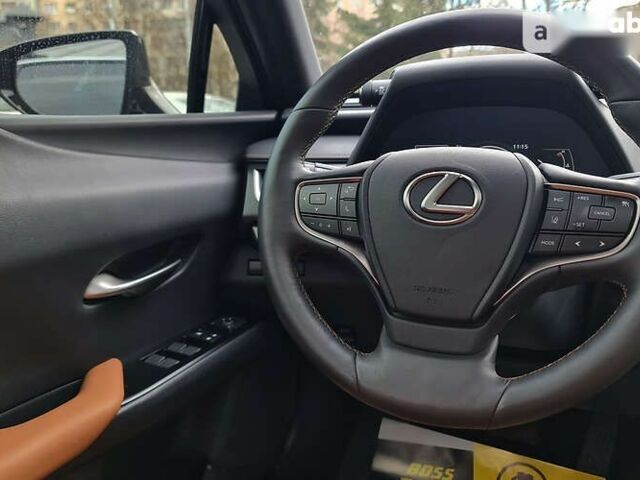 Лексус UX, объемом двигателя 2 л и пробегом 18 тыс. км за 35990 $, фото 11 на Automoto.ua