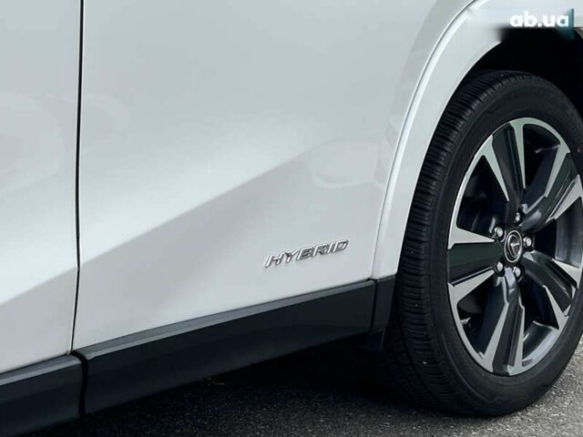Лексус UX, объемом двигателя 4.25 л и пробегом 20 тыс. км за 31900 $, фото 7 на Automoto.ua