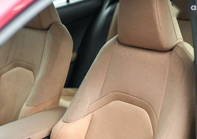 Лексус UX, объемом двигателя 0 л и пробегом 101 тыс. км за 29563 $, фото 18 на Automoto.ua