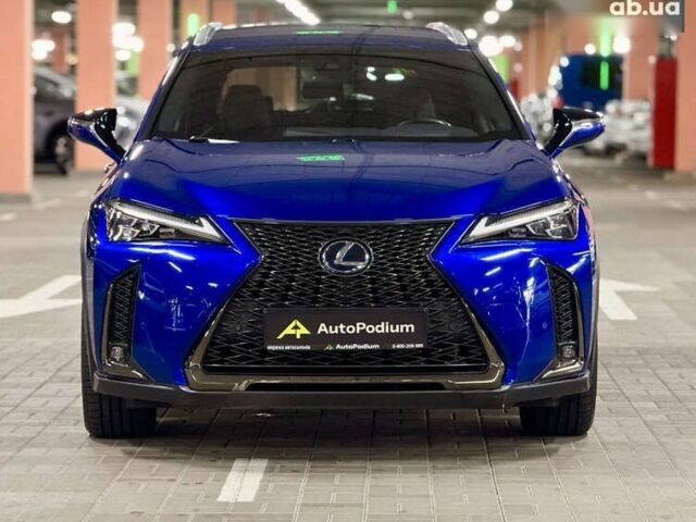 Лексус UX, объемом двигателя 0 л и пробегом 93 тыс. км за 32900 $, фото 11 на Automoto.ua