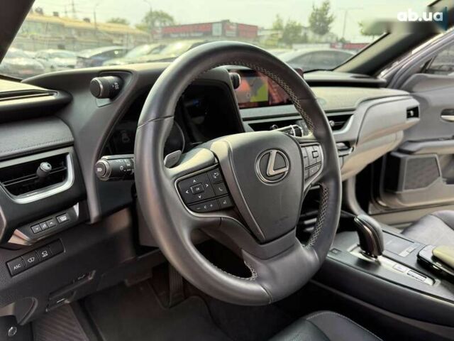 Лексус UX, об'ємом двигуна 0 л та пробігом 76 тис. км за 22900 $, фото 19 на Automoto.ua
