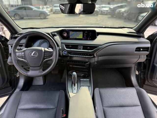 Лексус UX, об'ємом двигуна 0 л та пробігом 76 тис. км за 22900 $, фото 23 на Automoto.ua