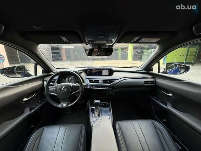 Лексус UX, объемом двигателя 0 л и пробегом 93 тыс. км за 33500 $, фото 21 на Automoto.ua