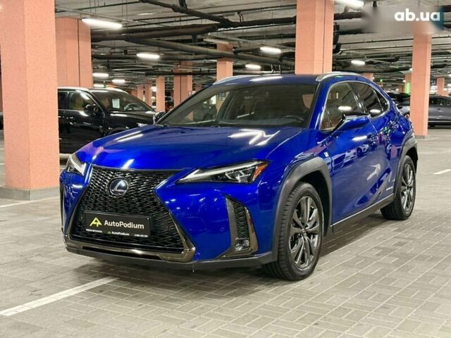 Лексус UX, объемом двигателя 0 л и пробегом 93 тыс. км за 32900 $, фото 8 на Automoto.ua