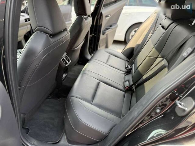 Лексус UX, об'ємом двигуна 0 л та пробігом 76 тис. км за 22900 $, фото 20 на Automoto.ua