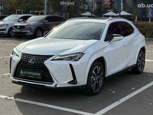 Лексус UX, объемом двигателя 0 л и пробегом 22 тыс. км за 29400 $, фото 8 на Automoto.ua