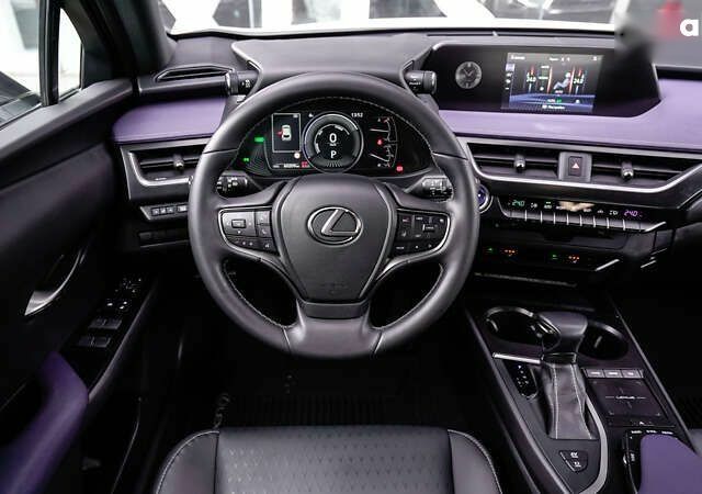 Лексус UX, объемом двигателя 0 л и пробегом 60 тыс. км за 35505 $, фото 8 на Automoto.ua