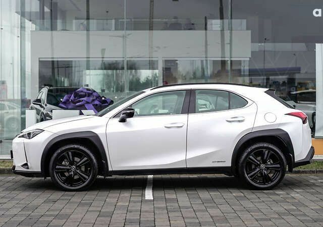 Лексус UX, объемом двигателя 0 л и пробегом 60 тыс. км за 35505 $, фото 2 на Automoto.ua