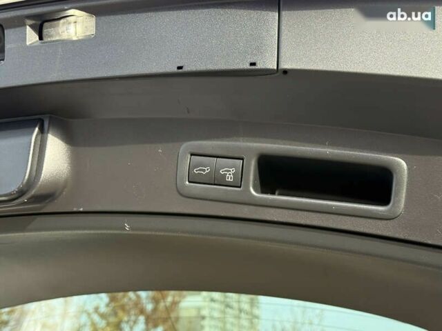 Лексус UX, объемом двигателя 0 л и пробегом 22 тыс. км за 29400 $, фото 17 на Automoto.ua