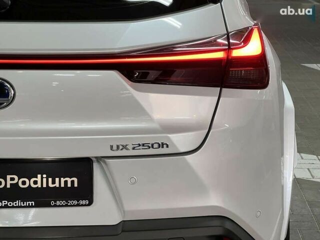 Лексус UX, объемом двигателя 0 л и пробегом 21 тыс. км за 30800 $, фото 11 на Automoto.ua