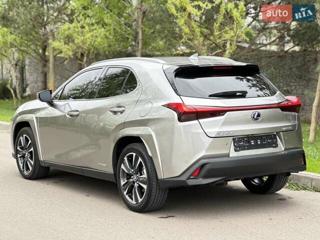 Лексус UX, объемом двигателя 2 л и пробегом 39 тыс. км за 35500 $, фото 6 на Automoto.ua