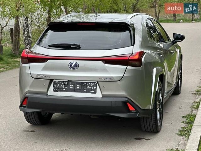 Лексус UX, объемом двигателя 2 л и пробегом 39 тыс. км за 35500 $, фото 5 на Automoto.ua