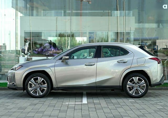 Лексус UX, объемом двигателя 0 л и пробегом 11 тыс. км за 39896 $, фото 2 на Automoto.ua