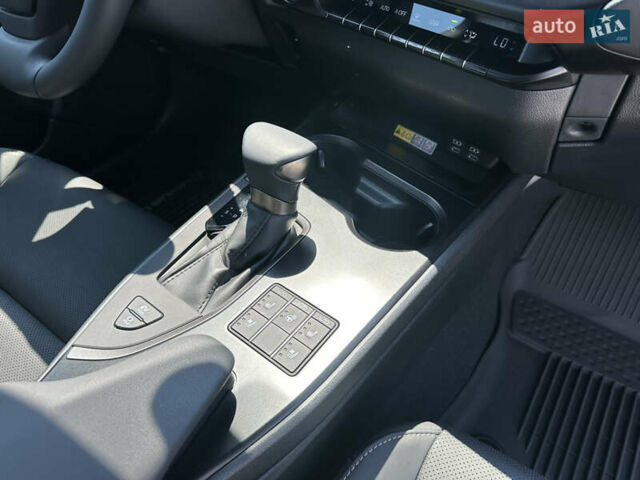 Лексус UX, об'ємом двигуна 2 л та пробігом 5 тис. км за 38200 $, фото 22 на Automoto.ua