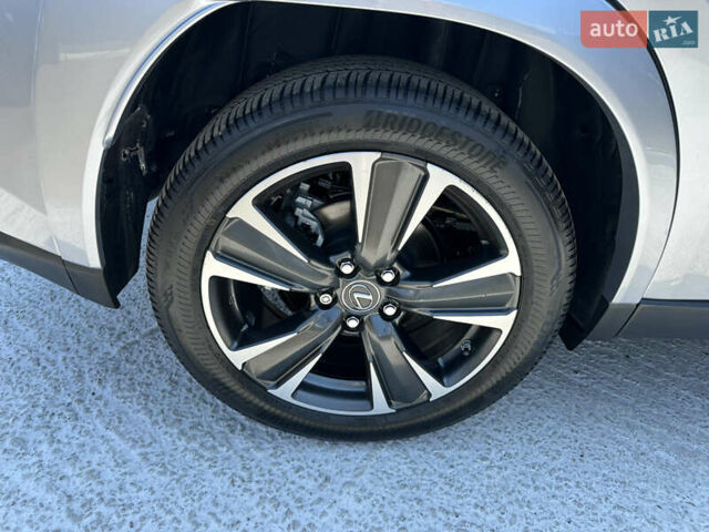 Лексус UX, об'ємом двигуна 2 л та пробігом 5 тис. км за 38200 $, фото 31 на Automoto.ua
