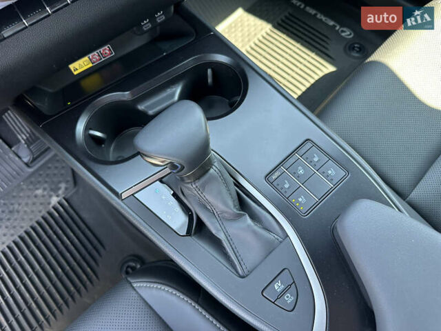 Лексус UX, об'ємом двигуна 2 л та пробігом 5 тис. км за 38200 $, фото 8 на Automoto.ua
