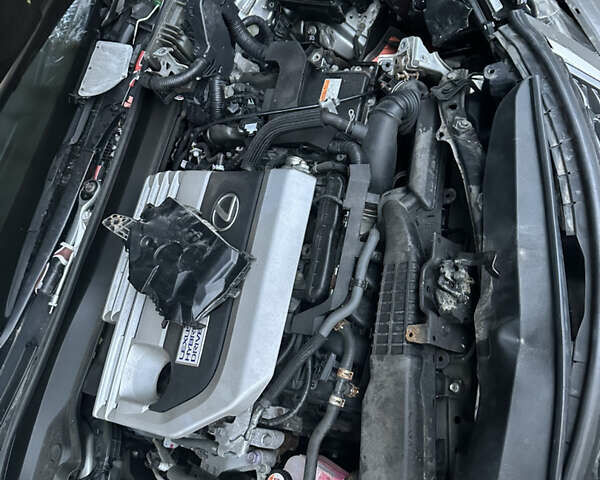 Серый Лексус UX, объемом двигателя 1.99 л и пробегом 99 тыс. км за 18500 $, фото 4 на Automoto.ua