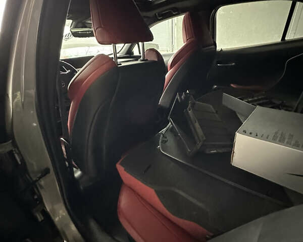 Серый Лексус UX, объемом двигателя 1.99 л и пробегом 99 тыс. км за 18500 $, фото 17 на Automoto.ua