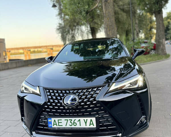 Серый Лексус UX, объемом двигателя 0 л и пробегом 55 тыс. км за 24500 $, фото 38 на Automoto.ua