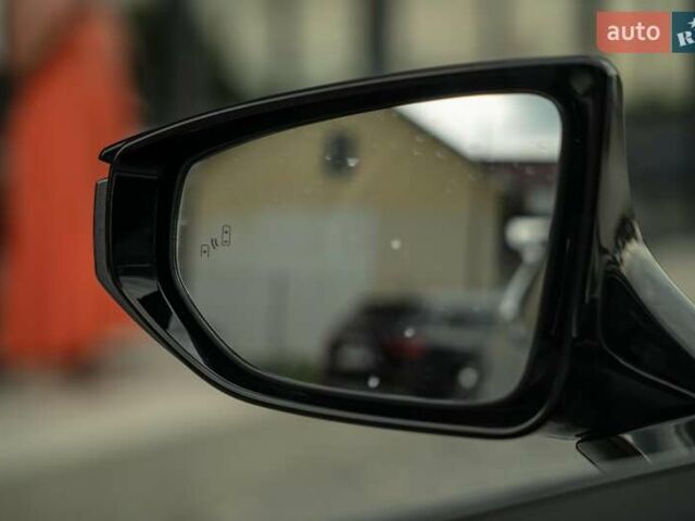 Сірий Лексус UX, об'ємом двигуна 2 л та пробігом 29 тис. км за 31900 $, фото 24 на Automoto.ua