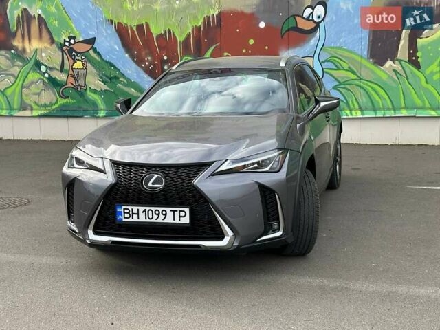 Сірий Лексус UX, об'ємом двигуна 1.99 л та пробігом 23 тис. км за 24200 $, фото 1 на Automoto.ua
