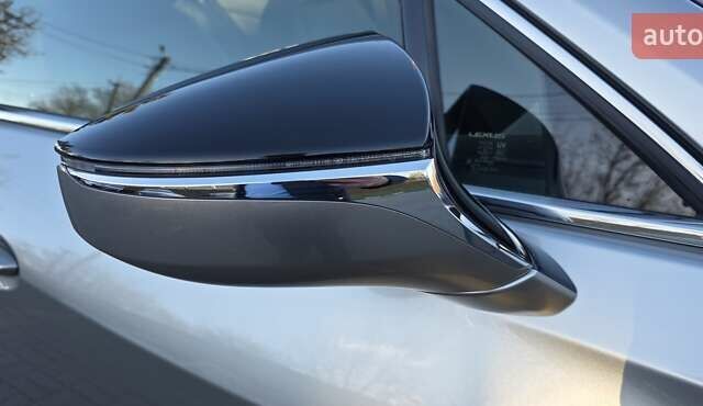 Серый Лексус UX, объемом двигателя 0 л и пробегом 84 тыс. км за 23800 $, фото 47 на Automoto.ua