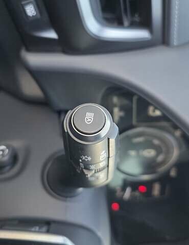 Серый Лексус UX, объемом двигателя 0 л и пробегом 84 тыс. км за 23800 $, фото 84 на Automoto.ua