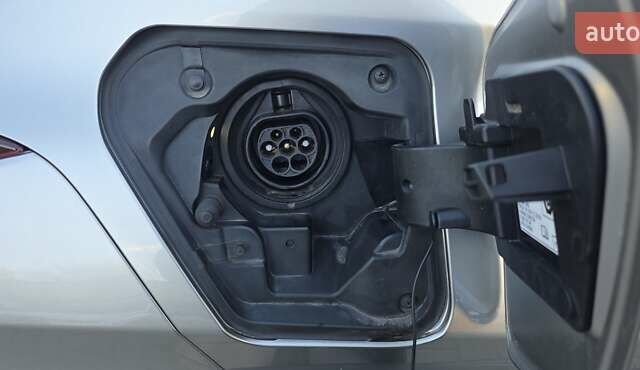 Серый Лексус UX, объемом двигателя 0 л и пробегом 84 тыс. км за 23800 $, фото 44 на Automoto.ua