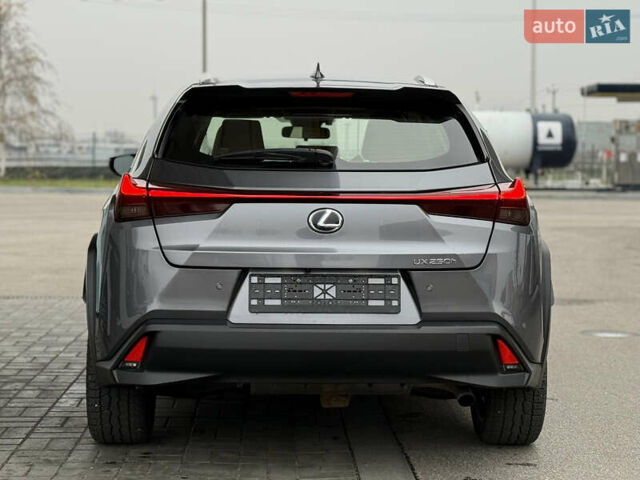 Серый Лексус UX, объемом двигателя 2 л и пробегом 17 тыс. км за 29999 $, фото 13 на Automoto.ua
