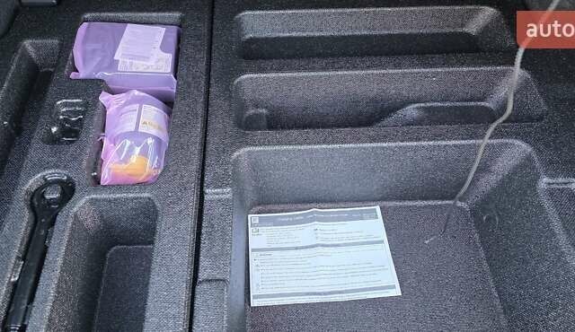 Серый Лексус UX, объемом двигателя 0 л и пробегом 84 тыс. км за 23800 $, фото 53 на Automoto.ua