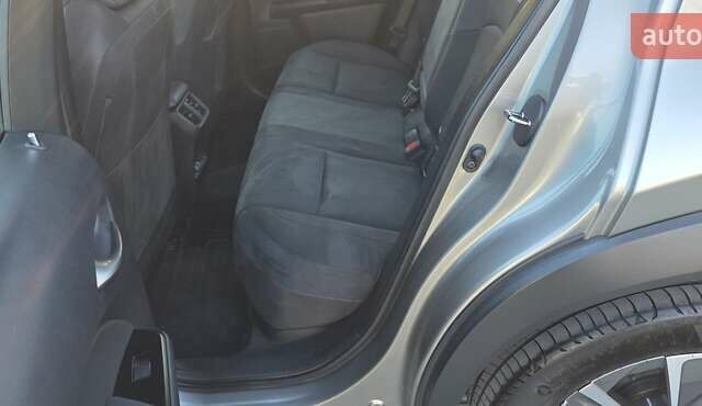 Серый Лексус UX, объемом двигателя 0 л и пробегом 84 тыс. км за 23800 $, фото 74 на Automoto.ua