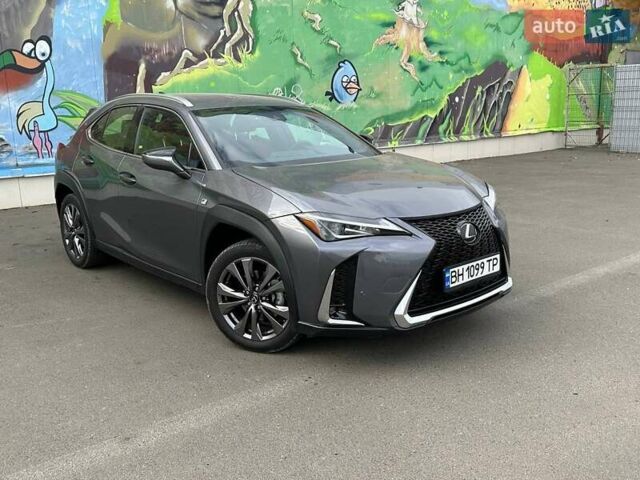 Сірий Лексус UX, об'ємом двигуна 1.99 л та пробігом 23 тис. км за 24200 $, фото 2 на Automoto.ua