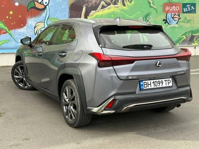 Сірий Лексус UX, об'ємом двигуна 1.99 л та пробігом 23 тис. км за 24200 $, фото 7 на Automoto.ua
