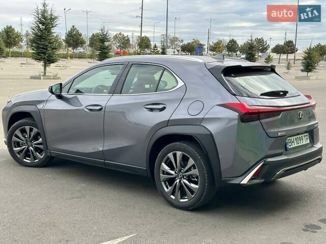 Сірий Лексус UX, об'ємом двигуна 1.99 л та пробігом 23 тис. км за 24200 $, фото 5 на Automoto.ua