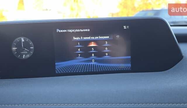 Серый Лексус UX, объемом двигателя 0 л и пробегом 84 тыс. км за 23800 $, фото 96 на Automoto.ua