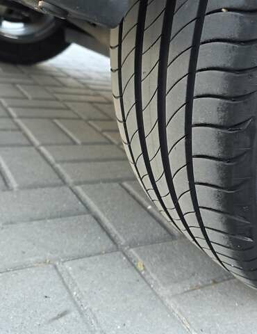 Серый Лексус UX, объемом двигателя 0 л и пробегом 84 тыс. км за 23800 $, фото 42 на Automoto.ua