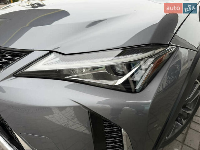 Серый Лексус UX, объемом двигателя 2 л и пробегом 17 тыс. км за 29999 $, фото 26 на Automoto.ua