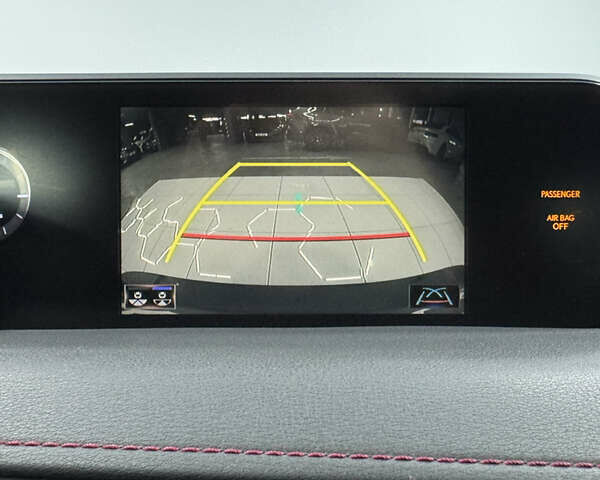 Синий Лексус UX, объемом двигателя 1.99 л и пробегом 40 тыс. км за 29500 $, фото 40 на Automoto.ua