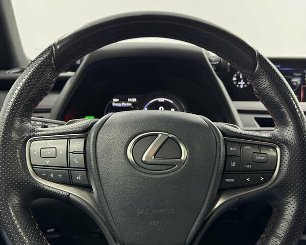 Синий Лексус UX, объемом двигателя 1.99 л и пробегом 40 тыс. км за 29500 $, фото 32 на Automoto.ua