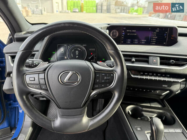 Синій Лексус UX, об'ємом двигуна 0 л та пробігом 38 тис. км за 22200 $, фото 60 на Automoto.ua