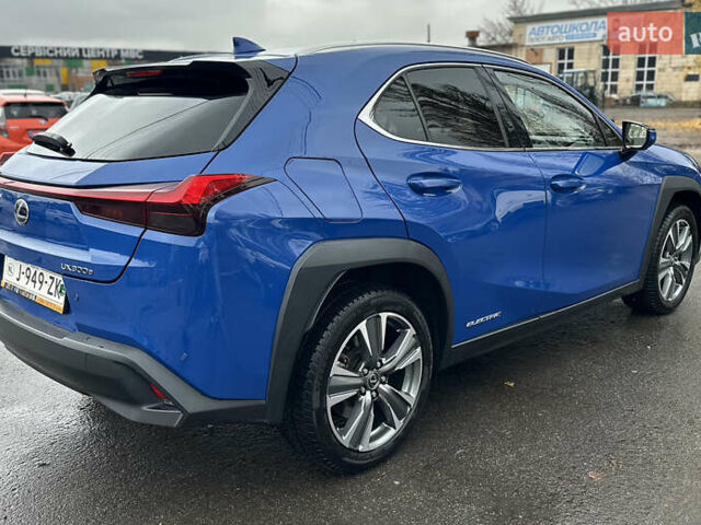 Синій Лексус UX, об'ємом двигуна 0 л та пробігом 54 тис. км за 21900 $, фото 5 на Automoto.ua