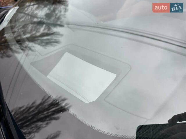 Синій Лексус UX, об'ємом двигуна 0 л та пробігом 54 тис. км за 21900 $, фото 38 на Automoto.ua