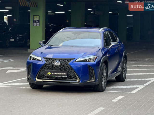 Синий Лексус UX, объемом двигателя 2 л и пробегом 93 тыс. км за 32000 $, фото 1 на Automoto.ua
