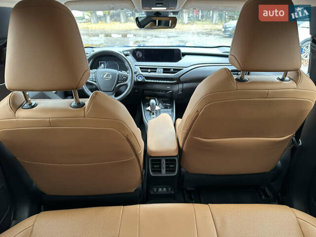 Синій Лексус UX, об'ємом двигуна 0 л та пробігом 54 тис. км за 21900 $, фото 21 на Automoto.ua