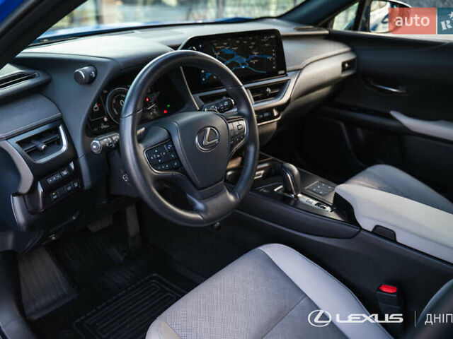 Синій Лексус UX, об'ємом двигуна 0 л та пробігом 5 тис. км за 36930 $, фото 18 на Automoto.ua
