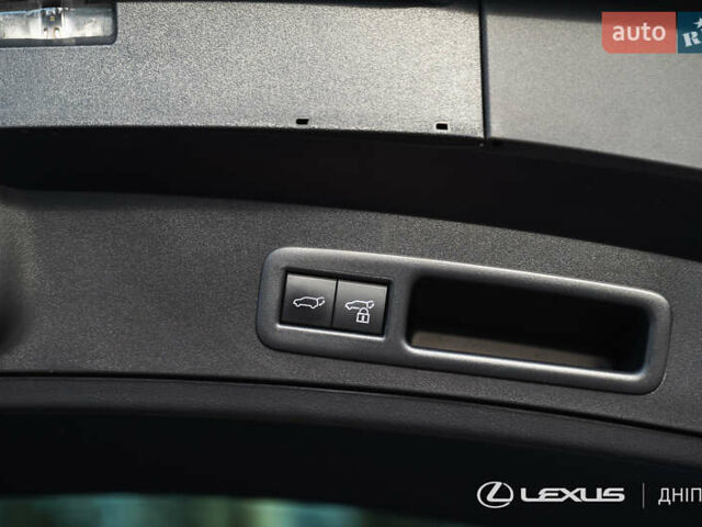 Синій Лексус UX, об'ємом двигуна 0 л та пробігом 5 тис. км за 36930 $, фото 33 на Automoto.ua